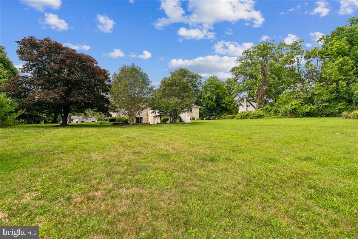 COLESVILLE OUTSIDE - Residential