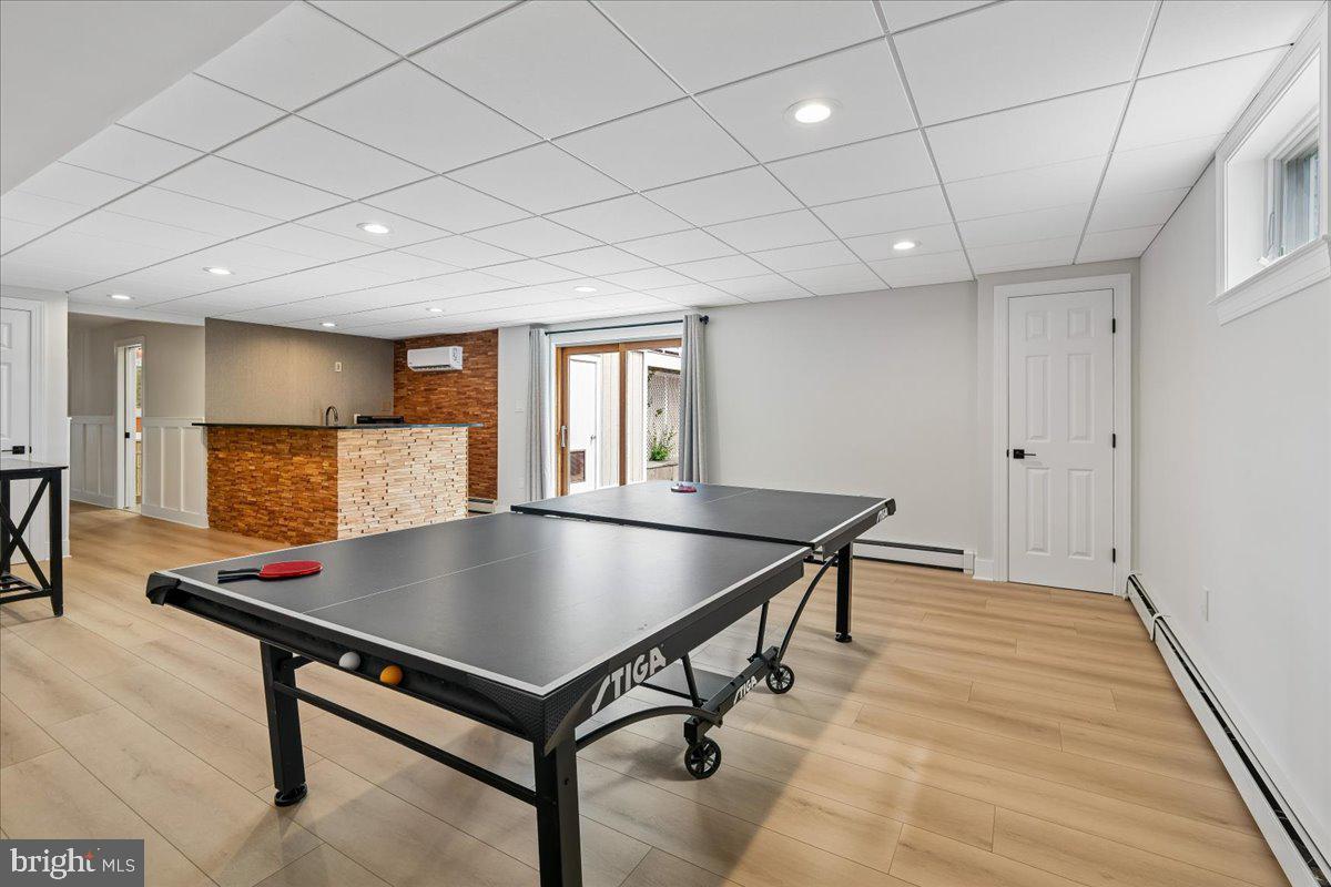 COLESVILLE OUTSIDE - Residential