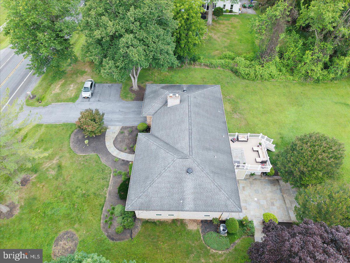 COLESVILLE OUTSIDE - Residential