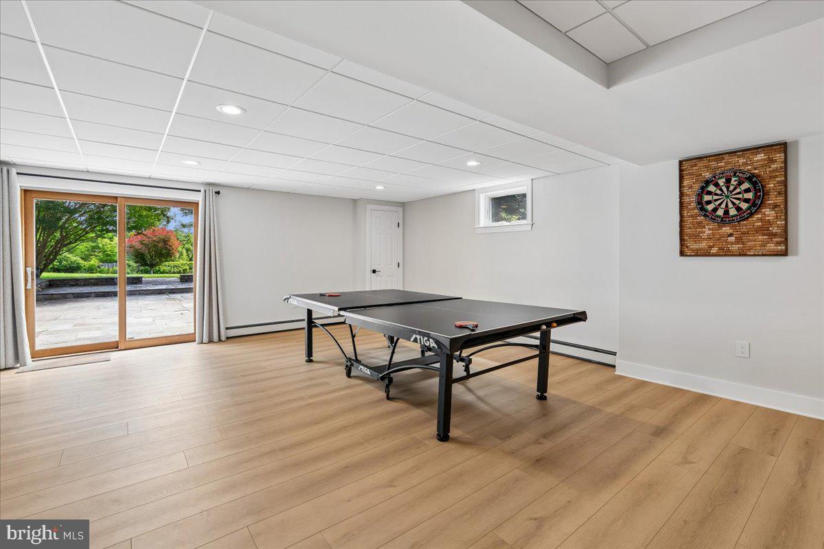 COLESVILLE OUTSIDE - Residential