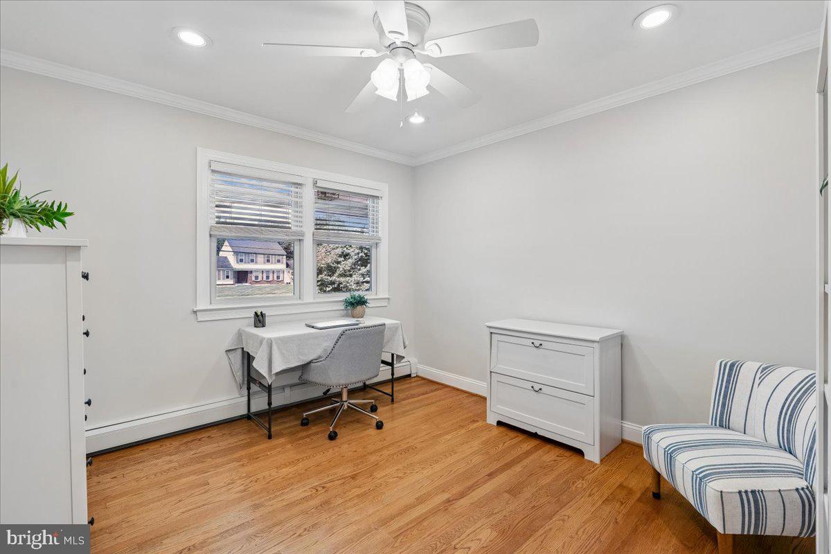 COLESVILLE OUTSIDE - Residential