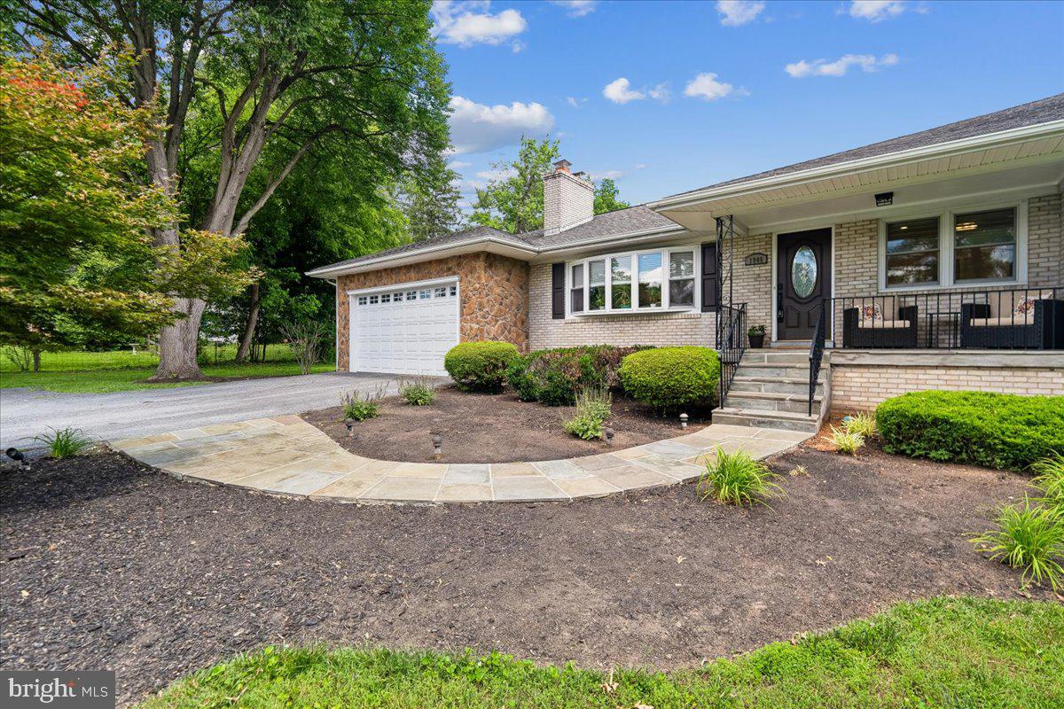 COLESVILLE OUTSIDE - Residential