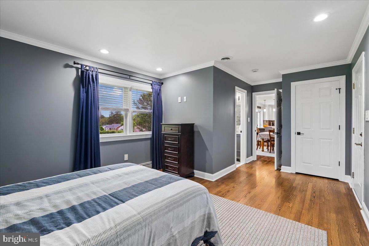 COLESVILLE OUTSIDE - Residential