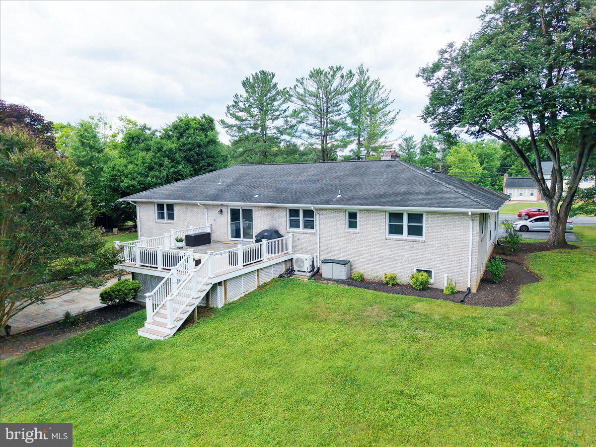 COLESVILLE OUTSIDE - Residential