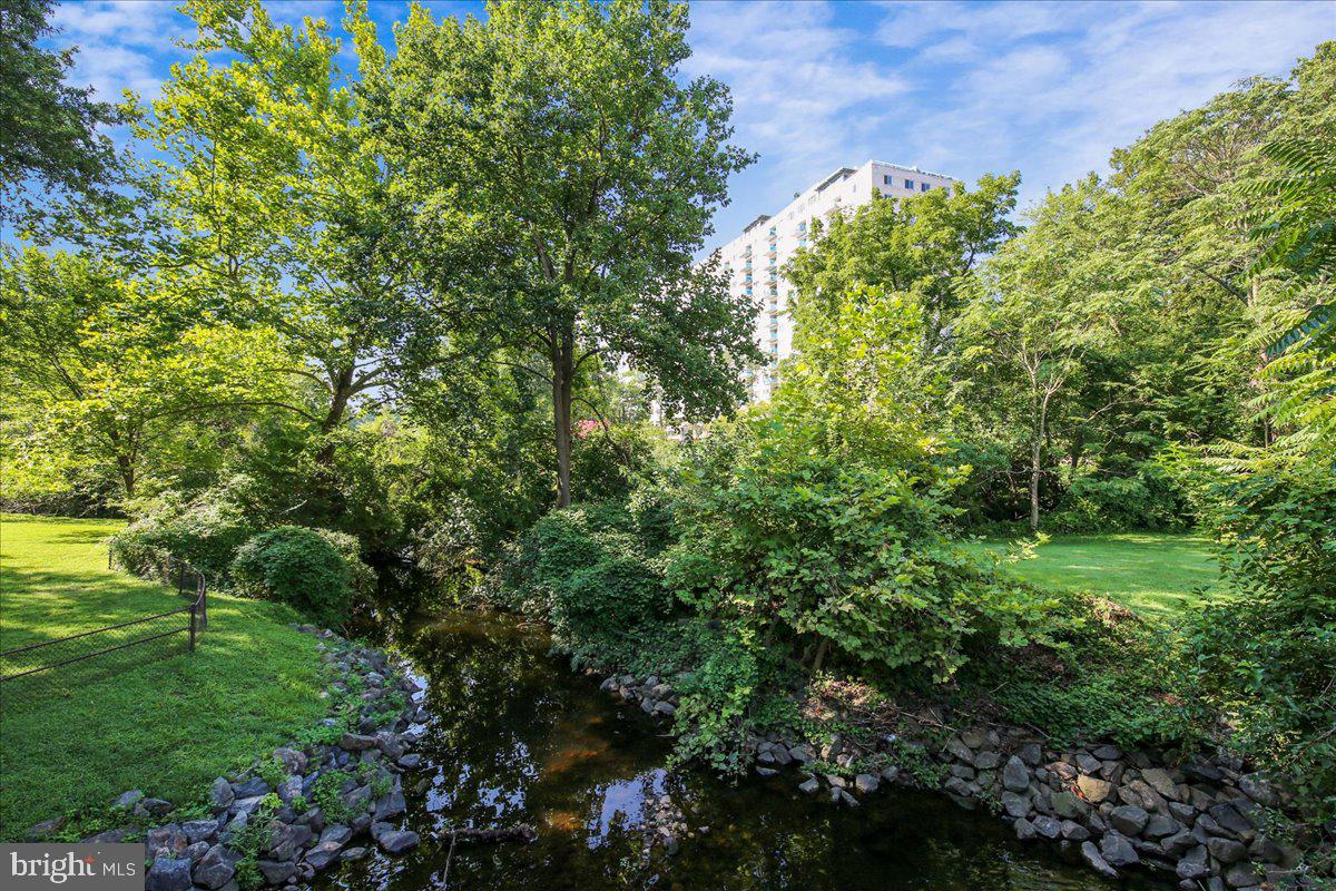 GROSVENOR PARK - Residential