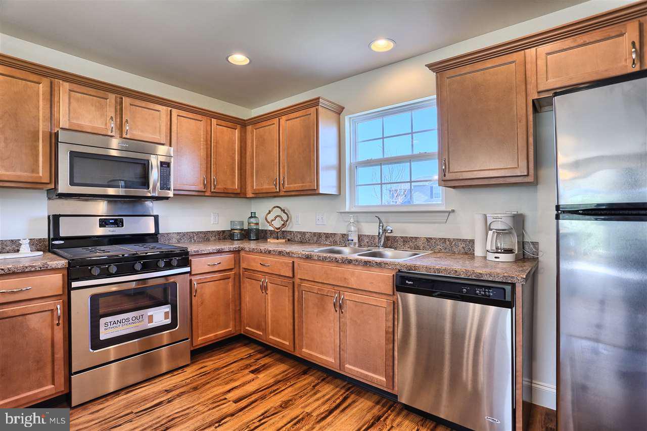 WINDY HEIGHTS - Residential