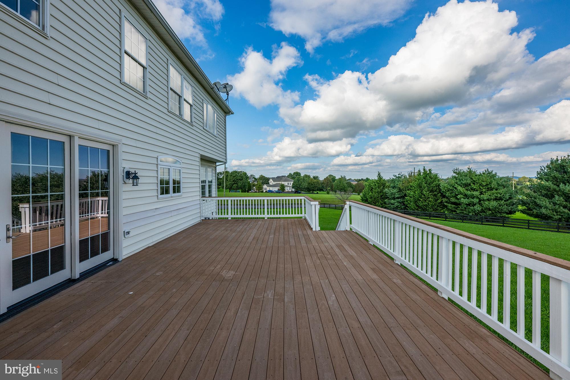 WRIGHT FARM - Residential