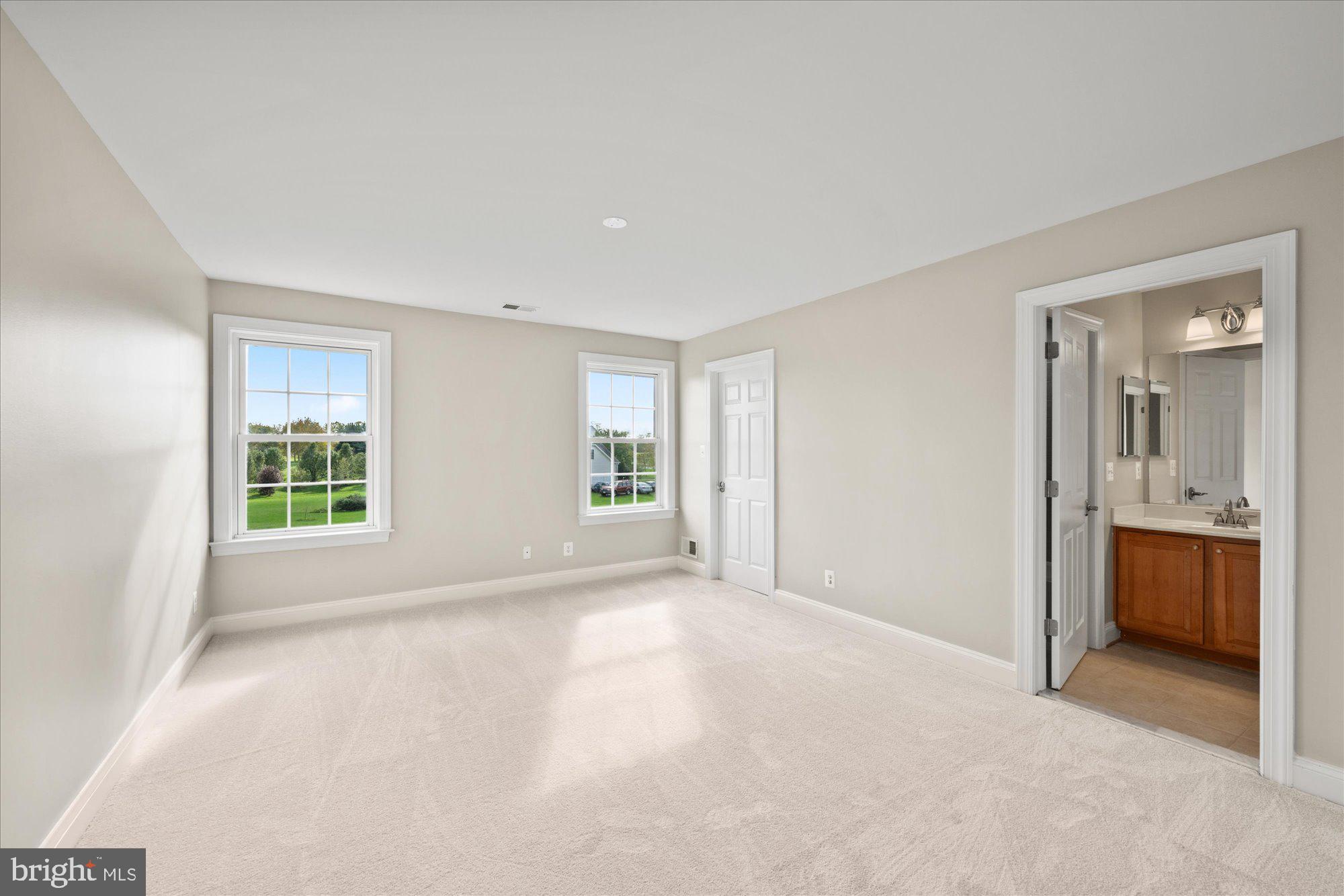 WRIGHT FARM - Residential