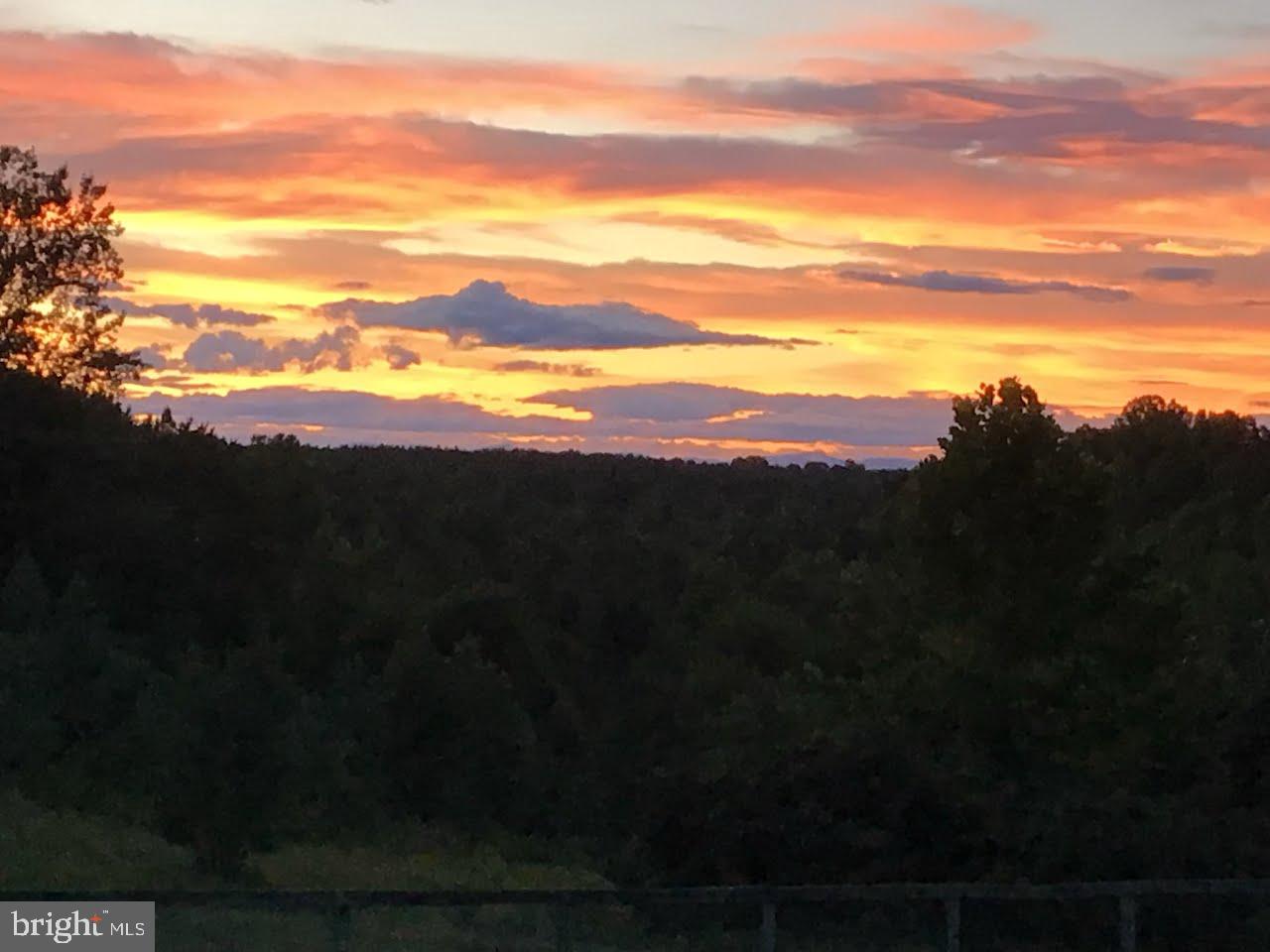 HICKORY CREEK ACRES - Residential