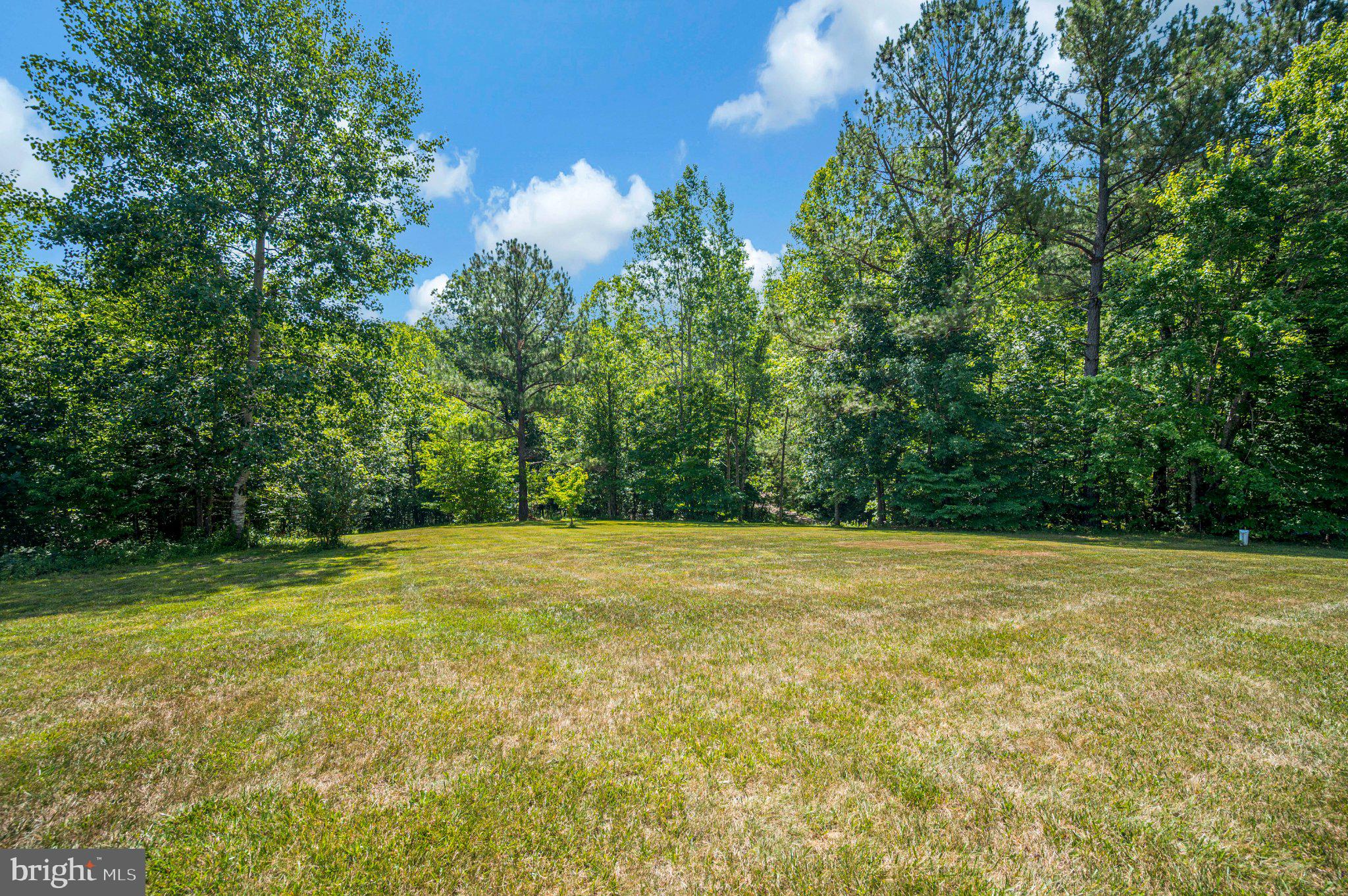 HICKORY CREEK ACRES - Residential