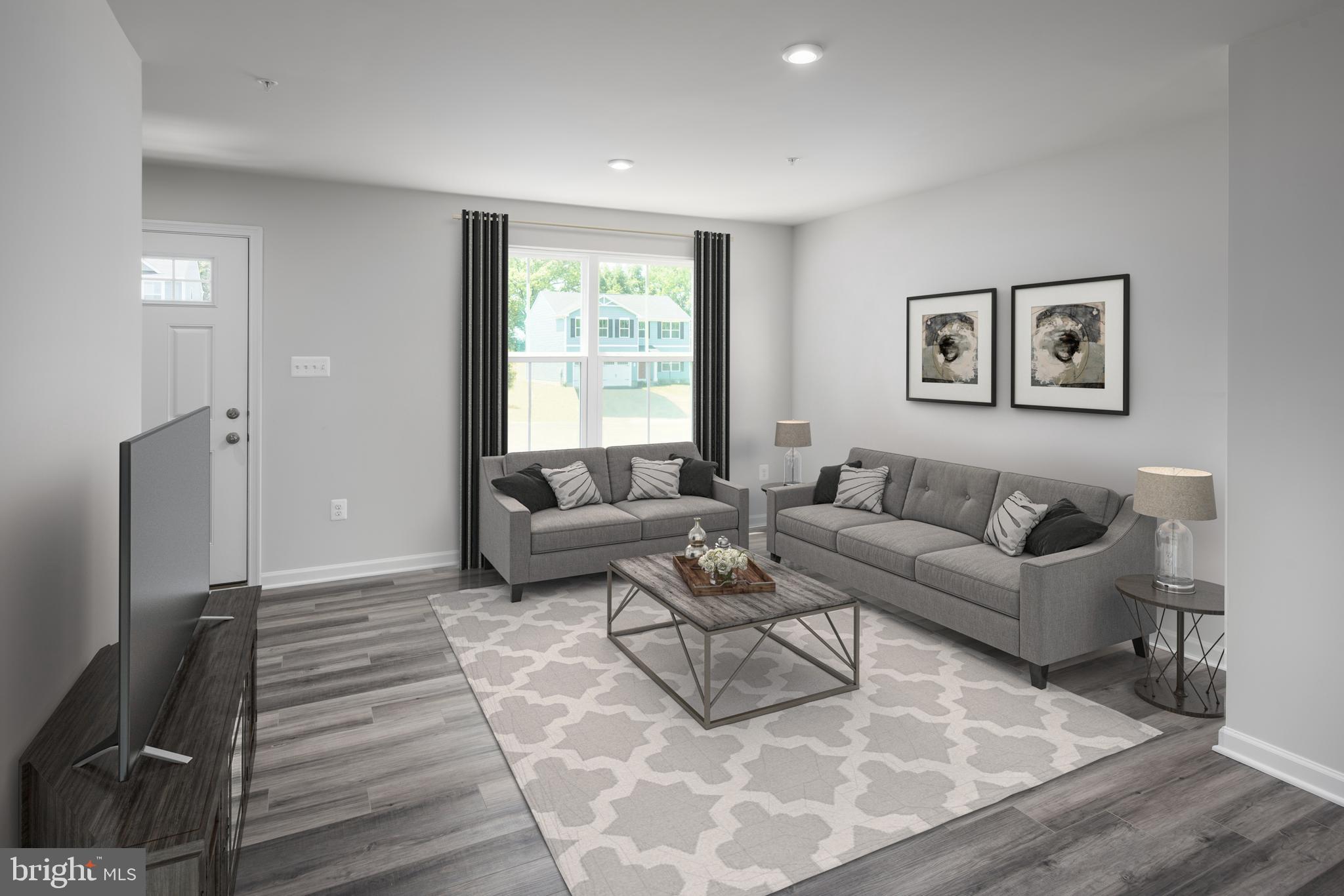 OAKLEAF MEADOWS - Residential