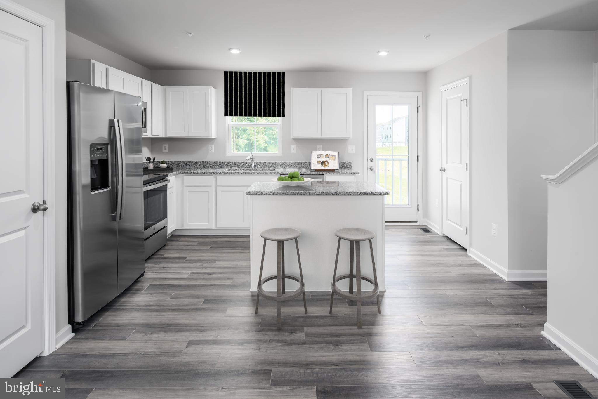 OAKLEAF MEADOWS - Residential