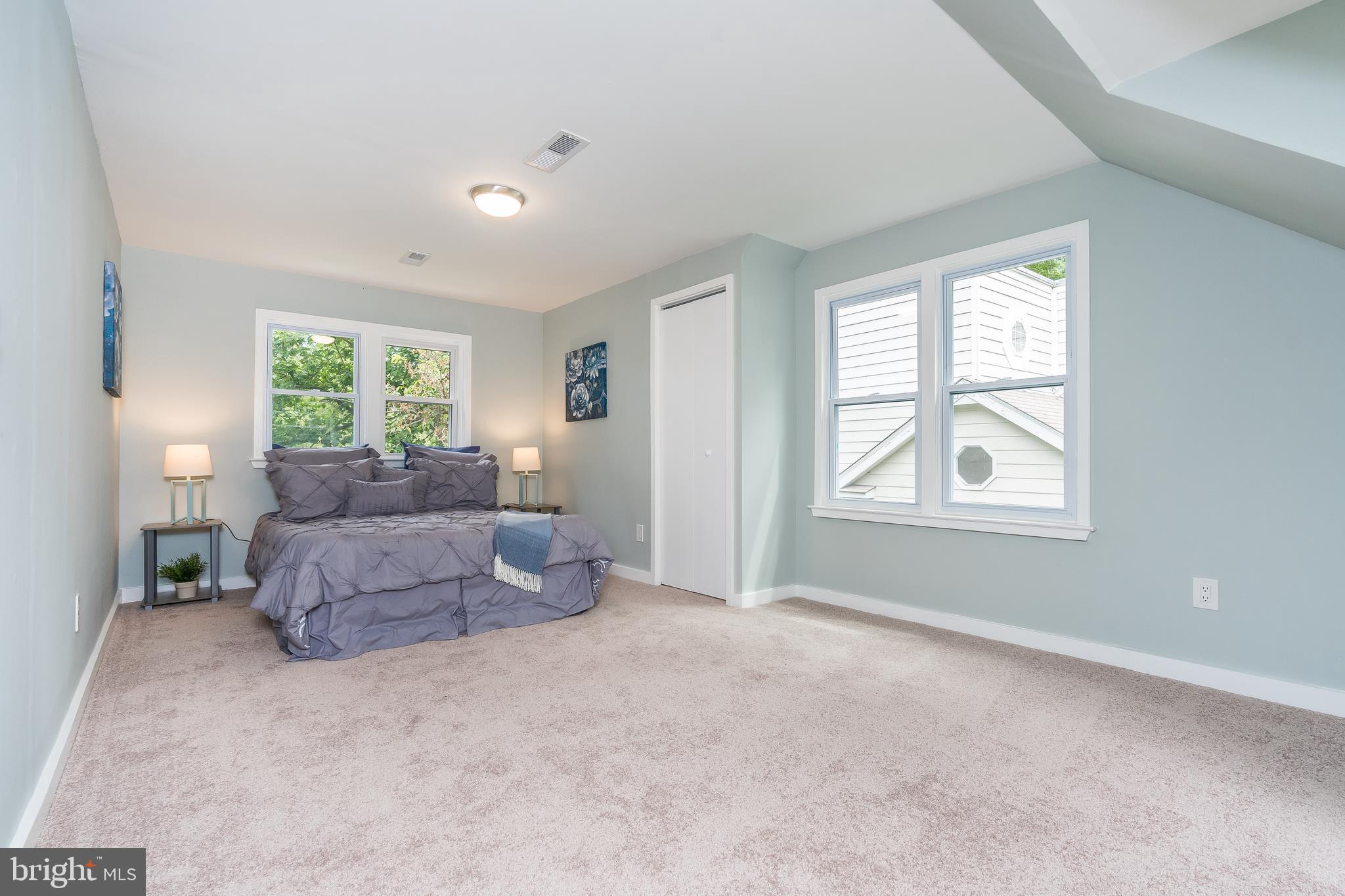 HOMEWOOD - Residential