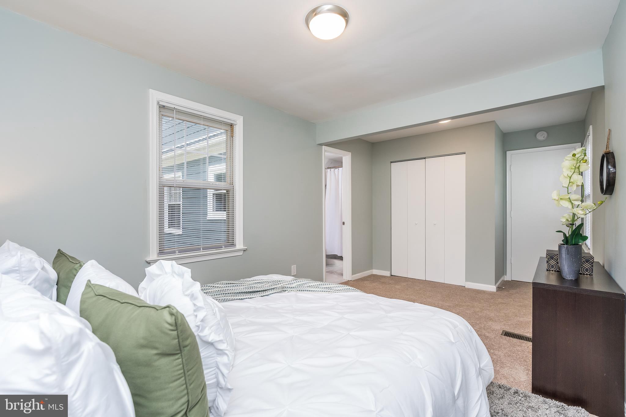 HOMEWOOD - Residential