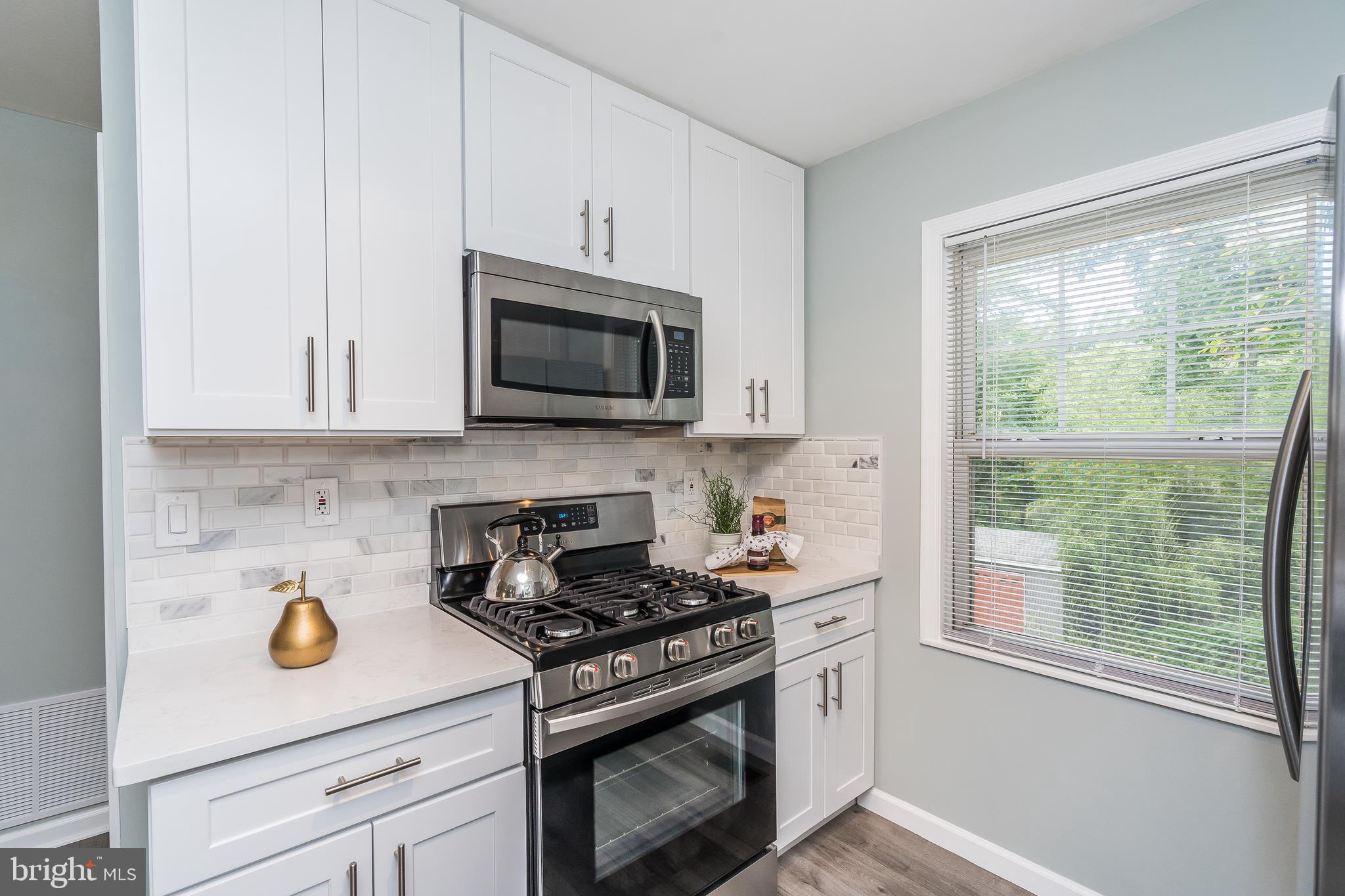 HOMEWOOD - Residential