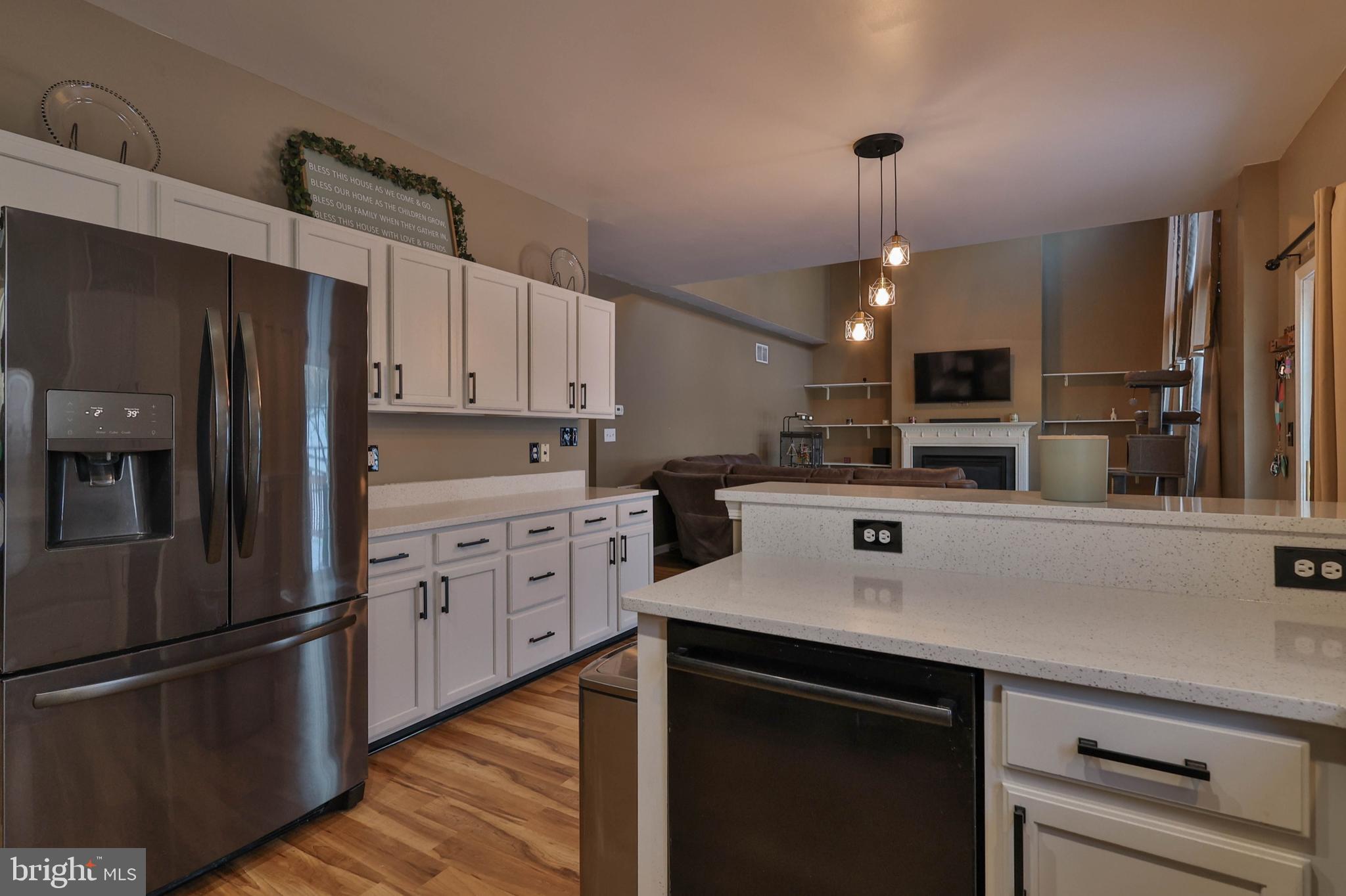 HILLS AT LOCK RIDGE - Residential