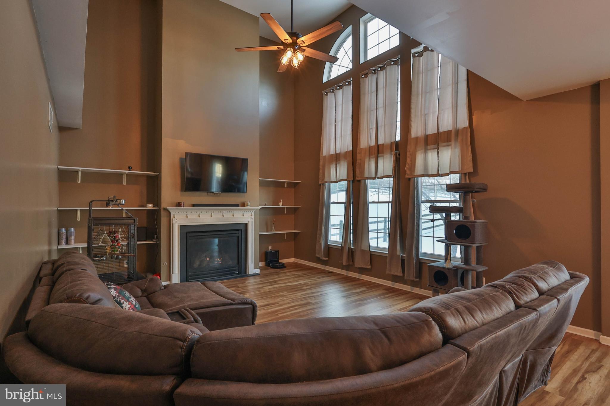 HILLS AT LOCK RIDGE - Residential