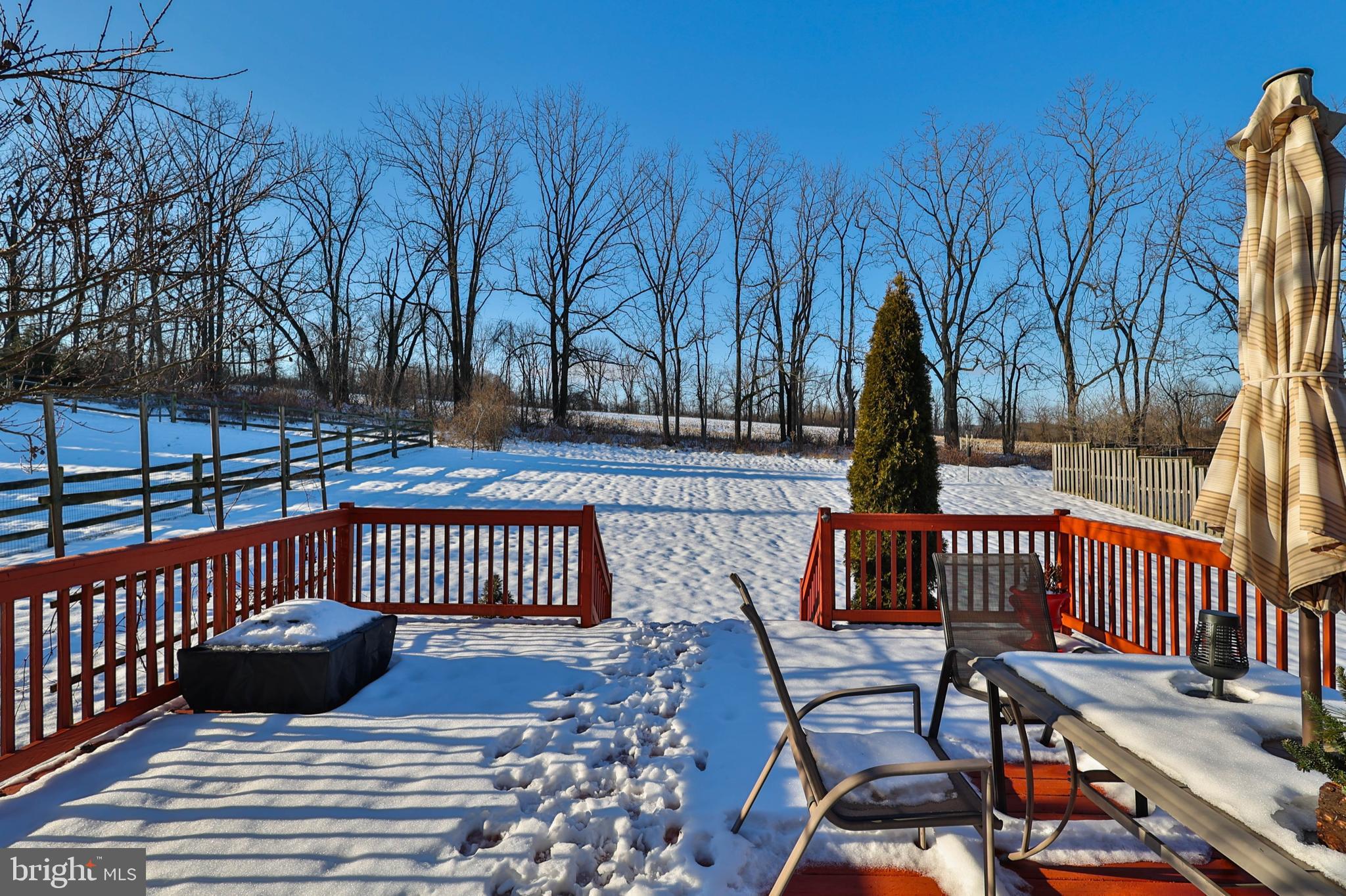 HILLS AT LOCK RIDGE - Residential