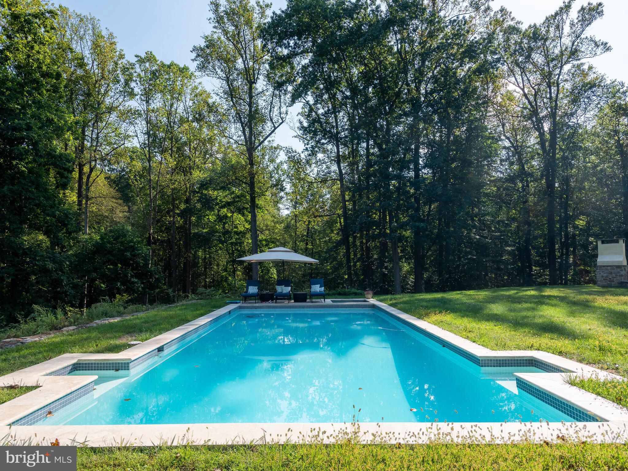 PINE CREEK - Residential