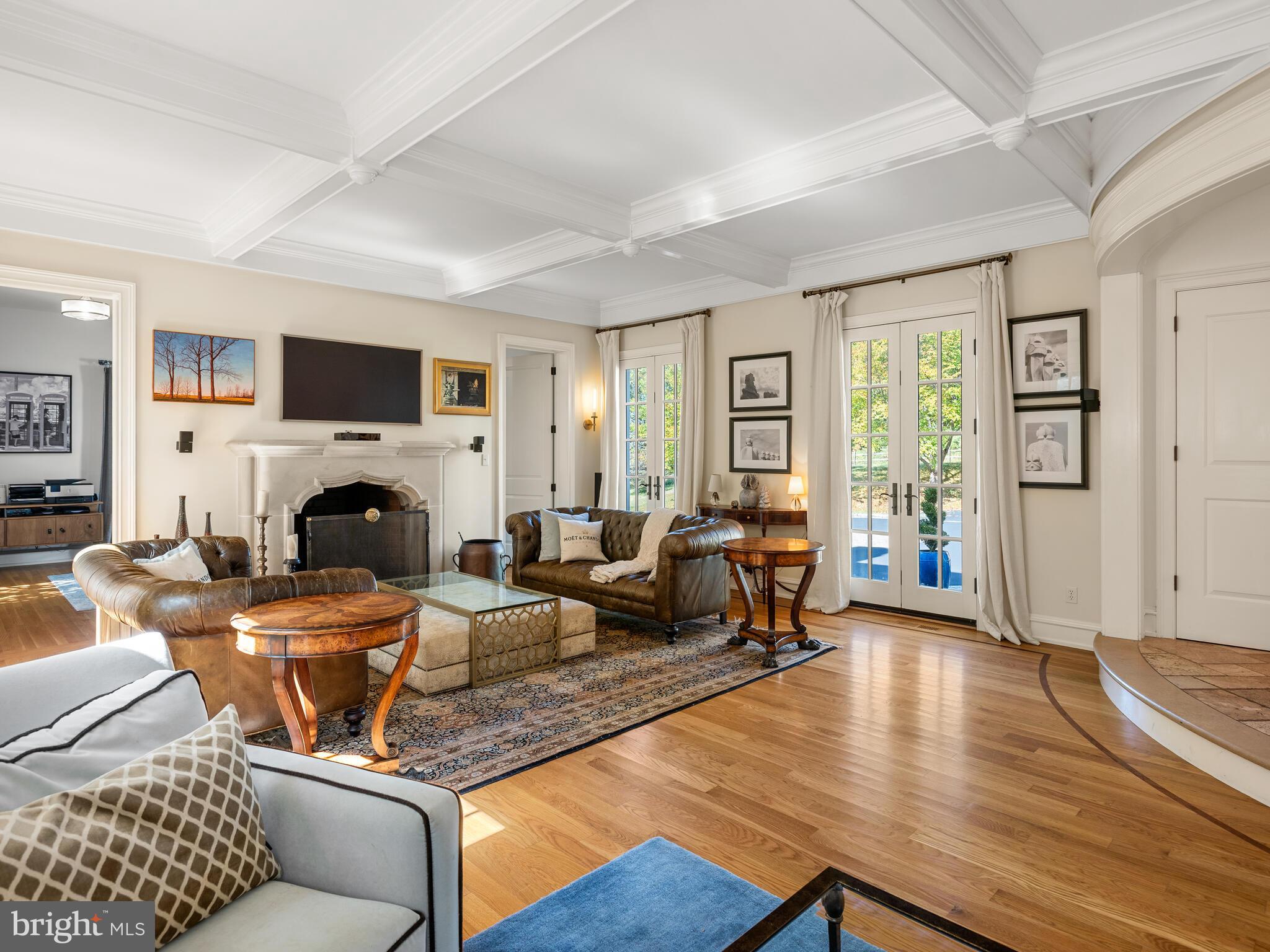 PINE CREEK - Residential