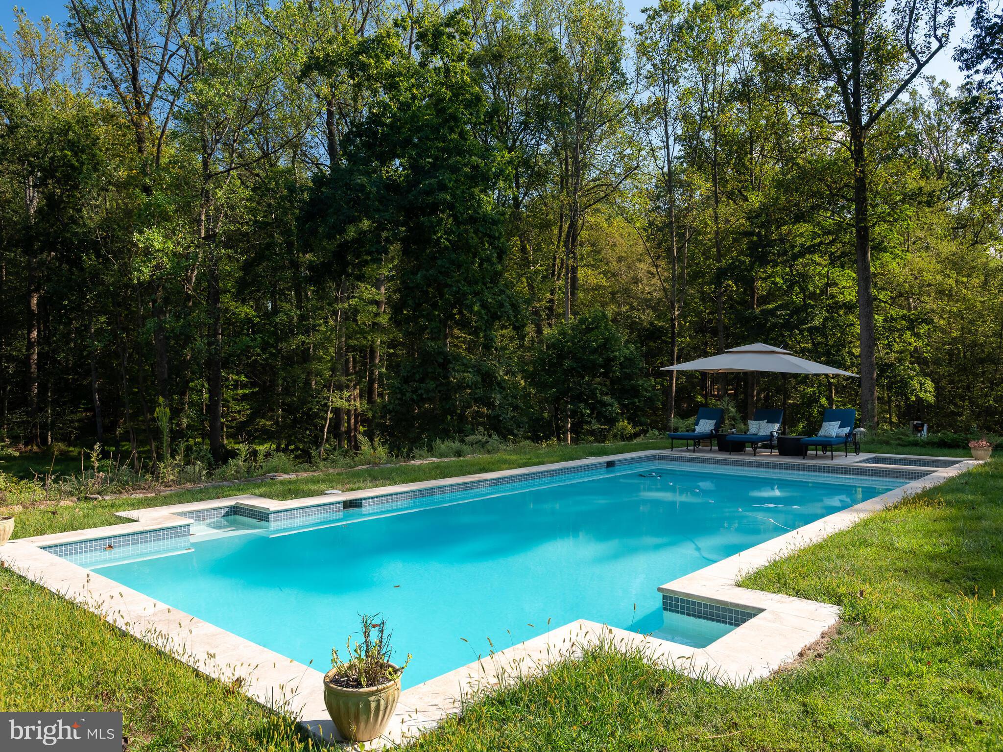 PINE CREEK - Residential