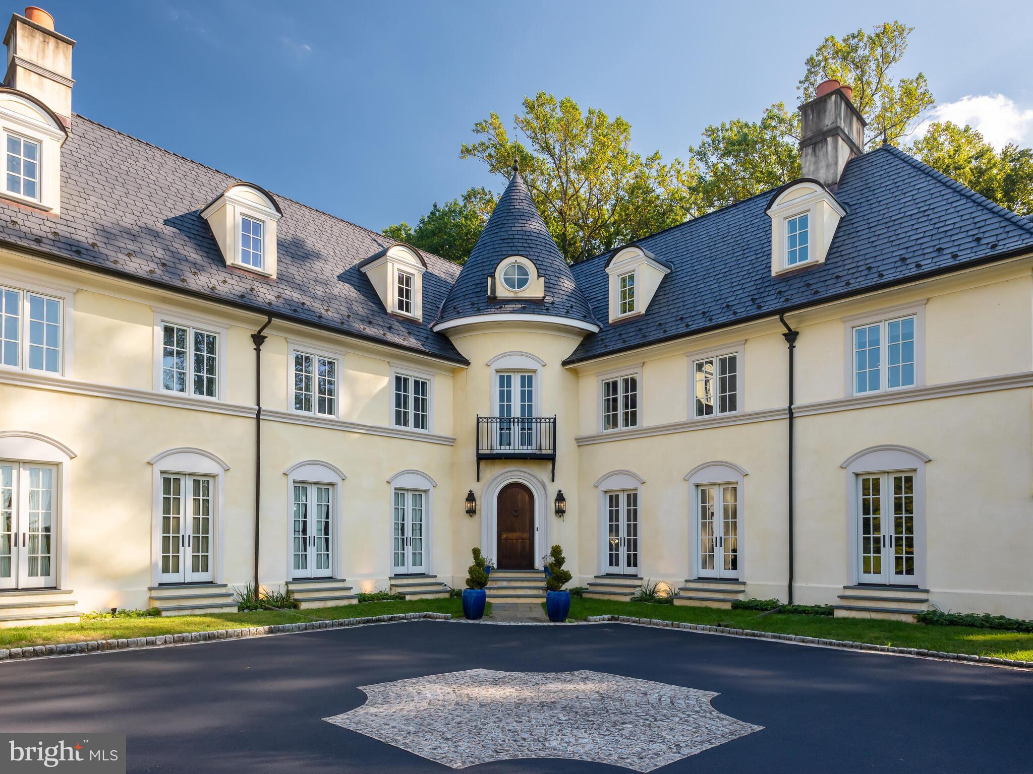 PINE CREEK - Residential
