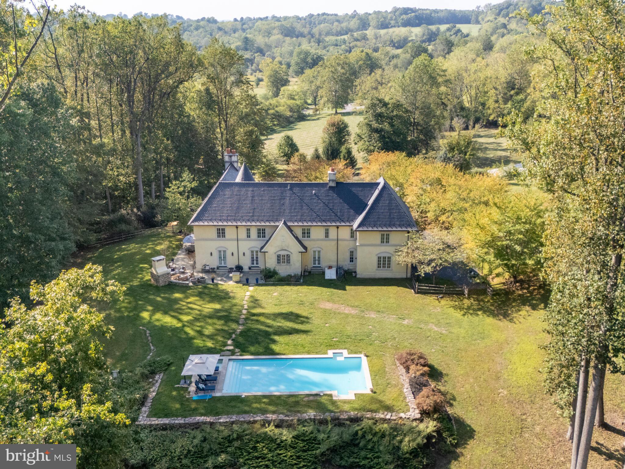 PINE CREEK - Residential