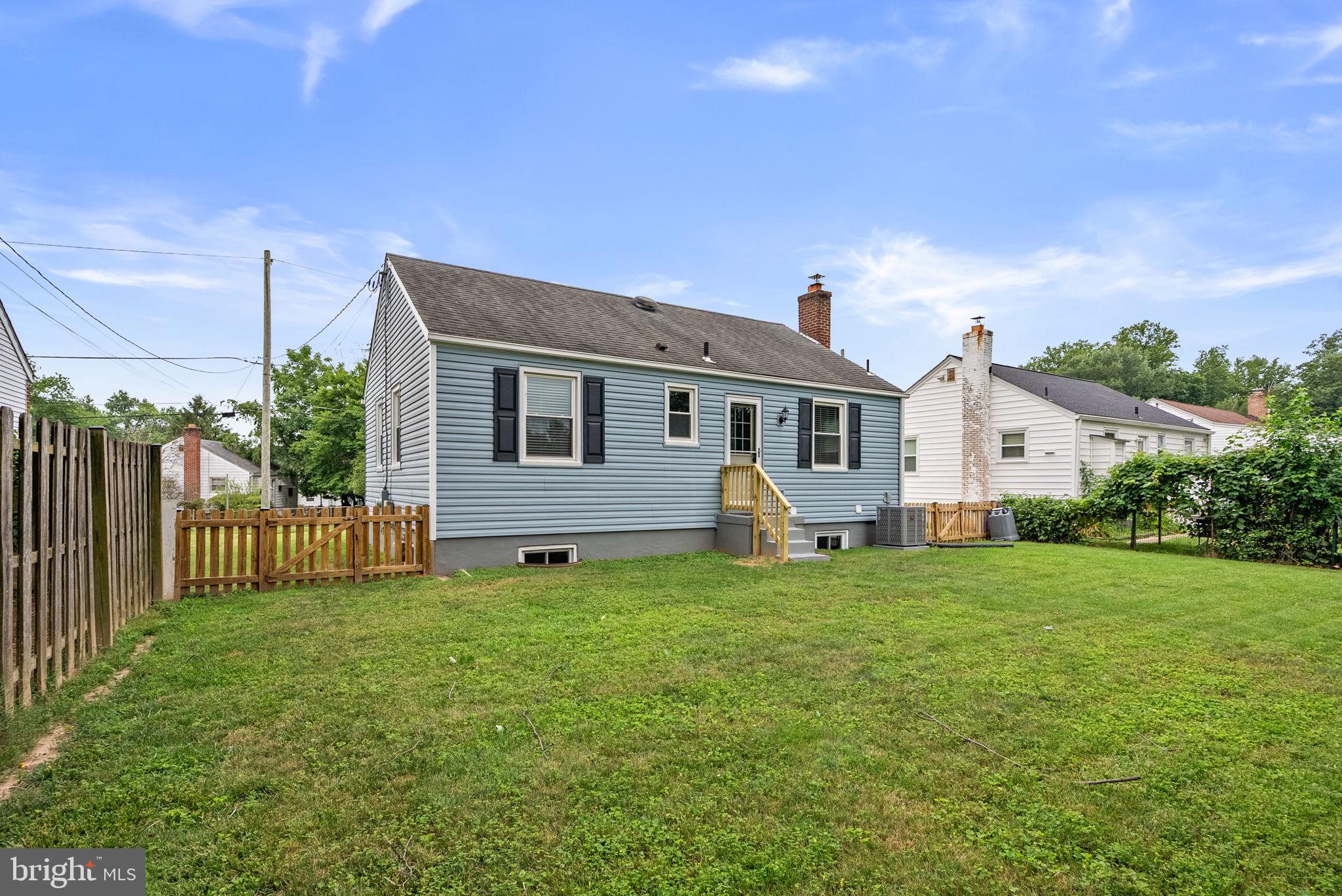 WHEATON HILLS - Residential