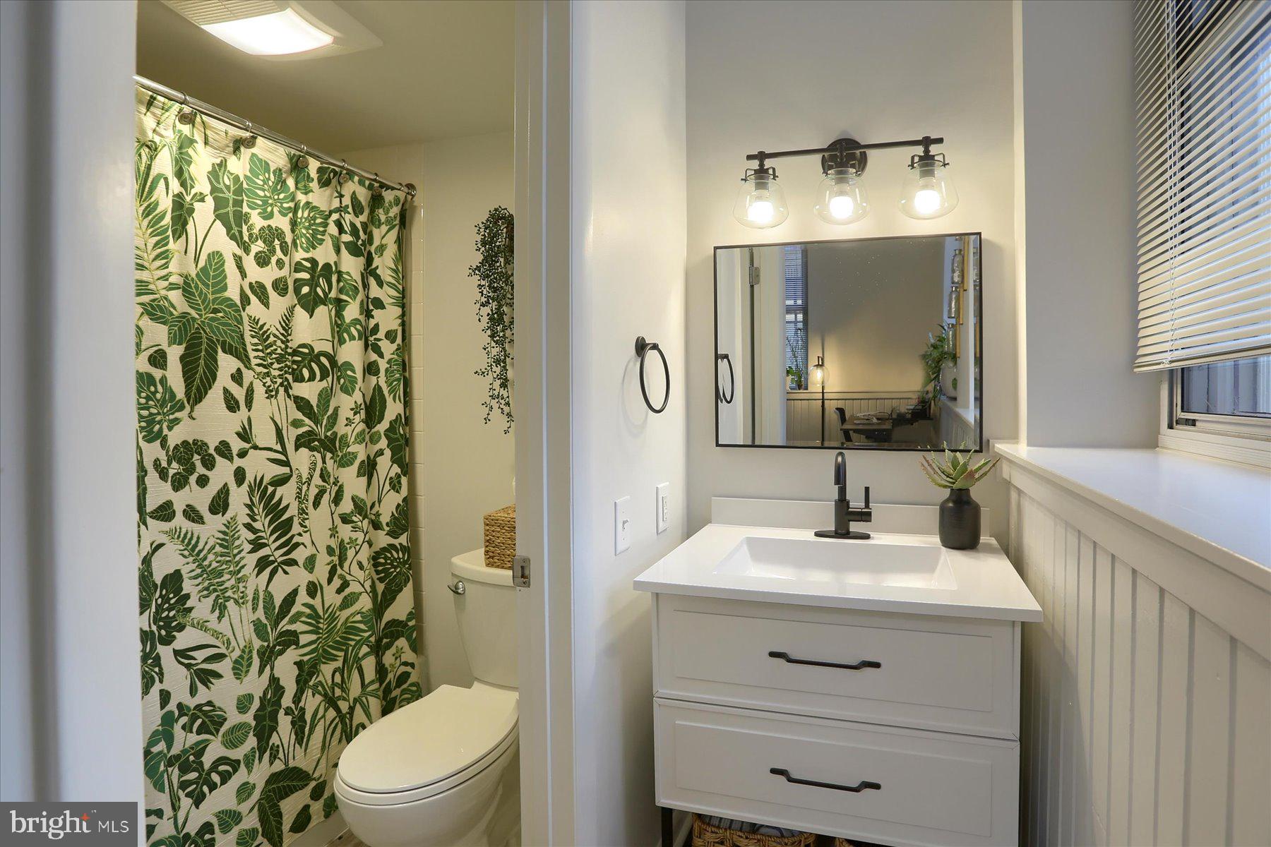 SCHOOLHOUSE CONDOS - Residential