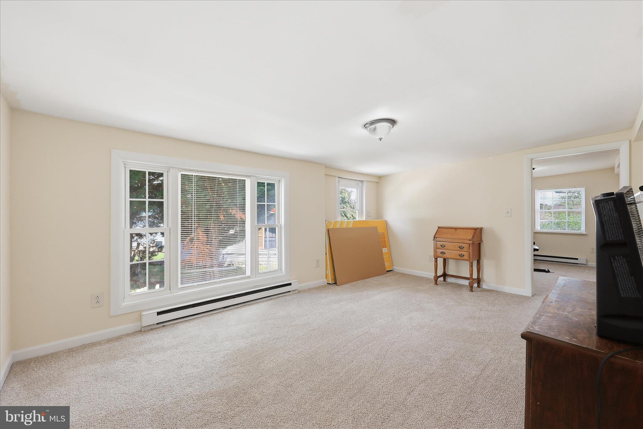 HIGHLAND MANOR - Residential