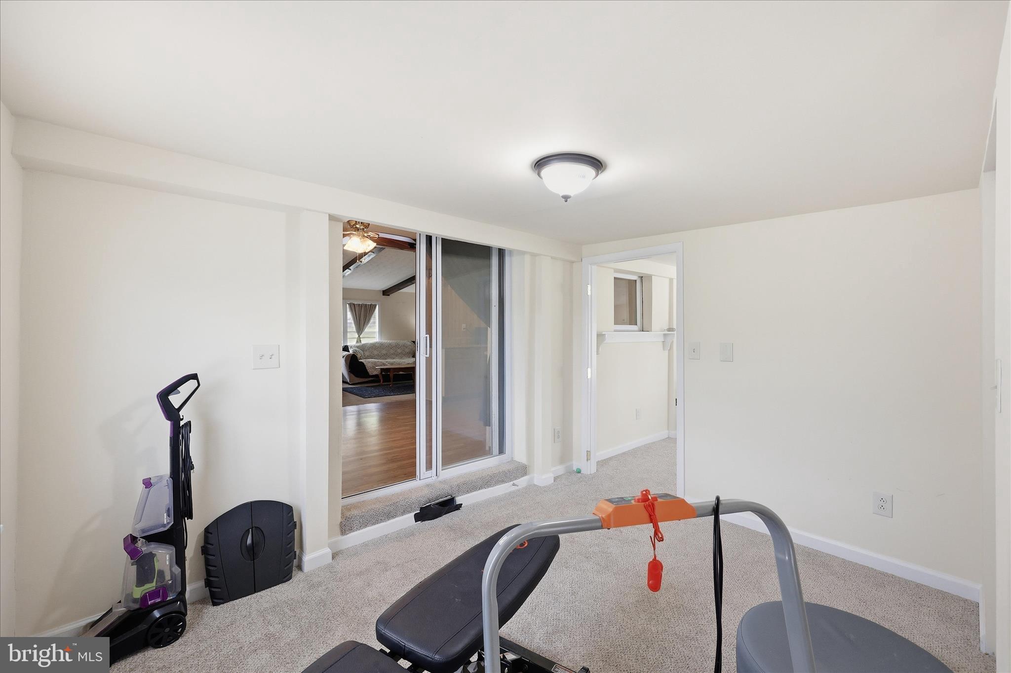 HIGHLAND MANOR - Residential