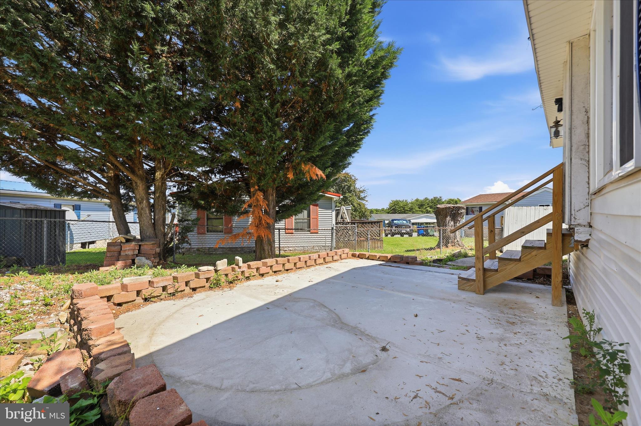 HIGHLAND MANOR - Residential
