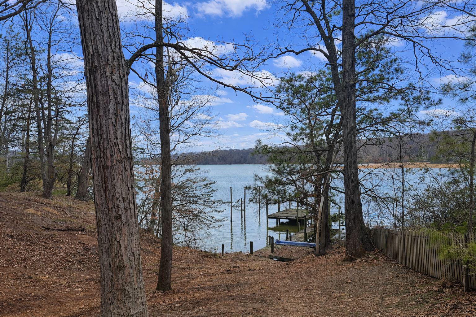 MARLBOROUGH POINT - Land