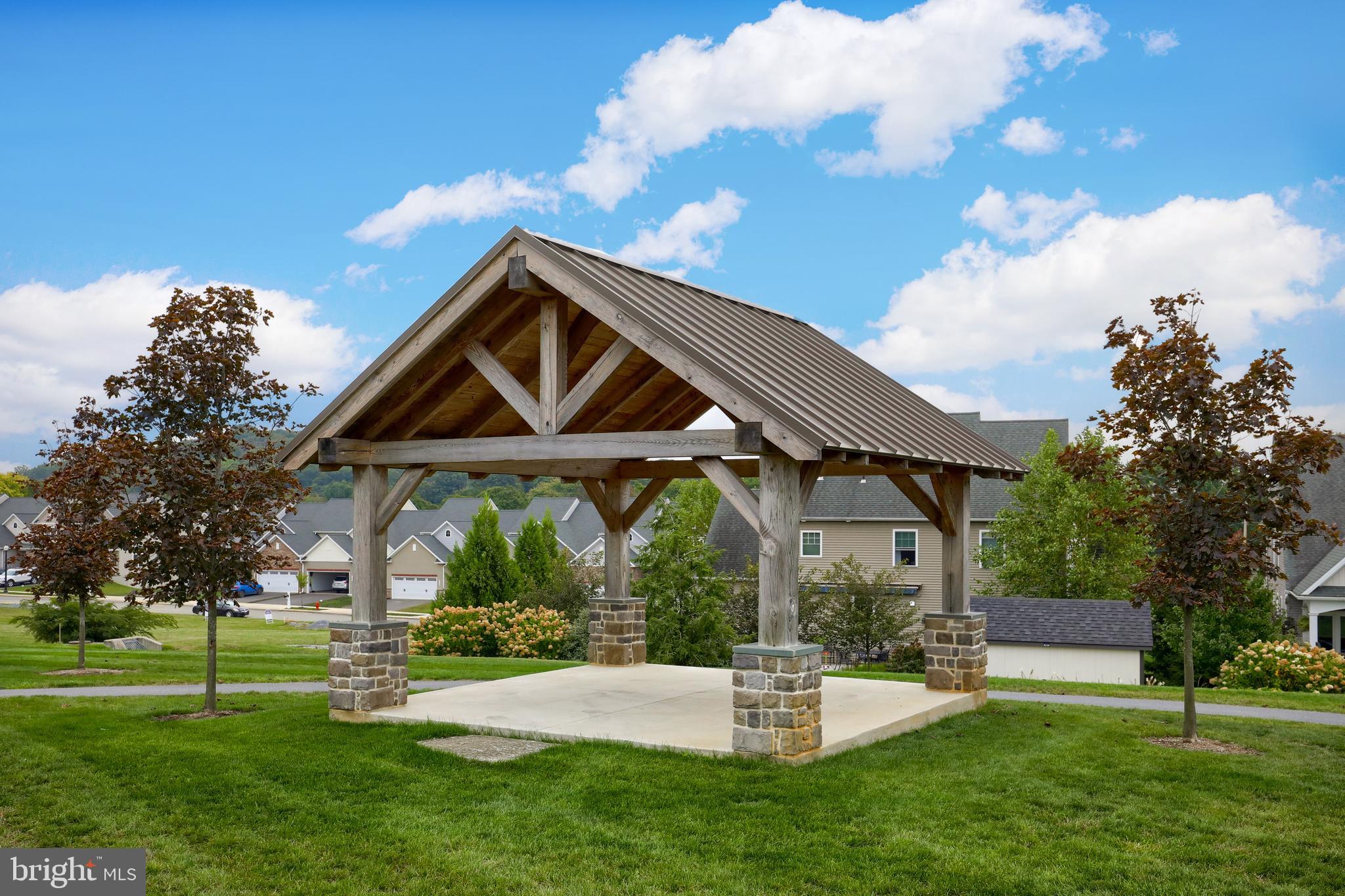 HAYDN MANOR - Residential