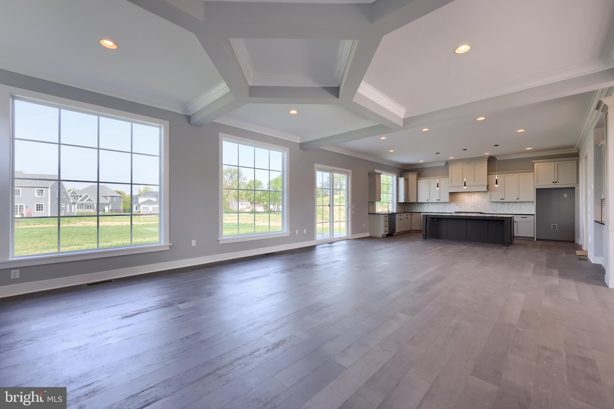 HAYDN MANOR - Residential