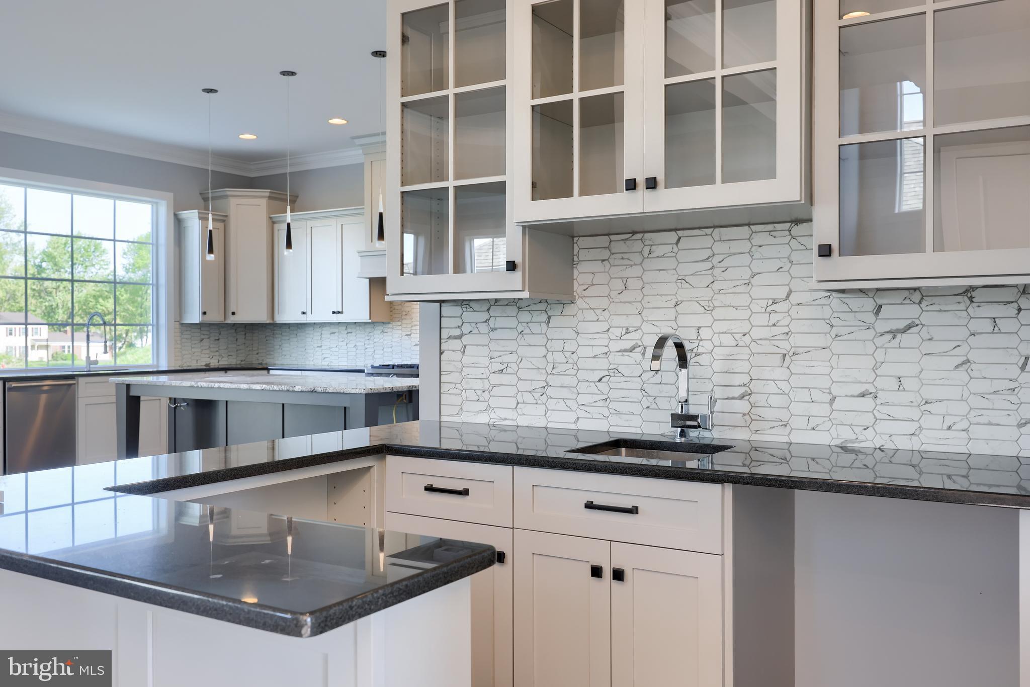 HAYDN MANOR - Residential