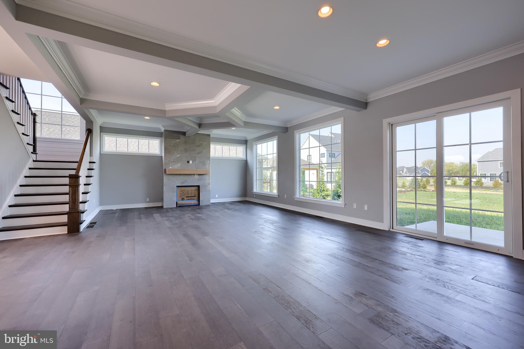 HAYDN MANOR - Residential
