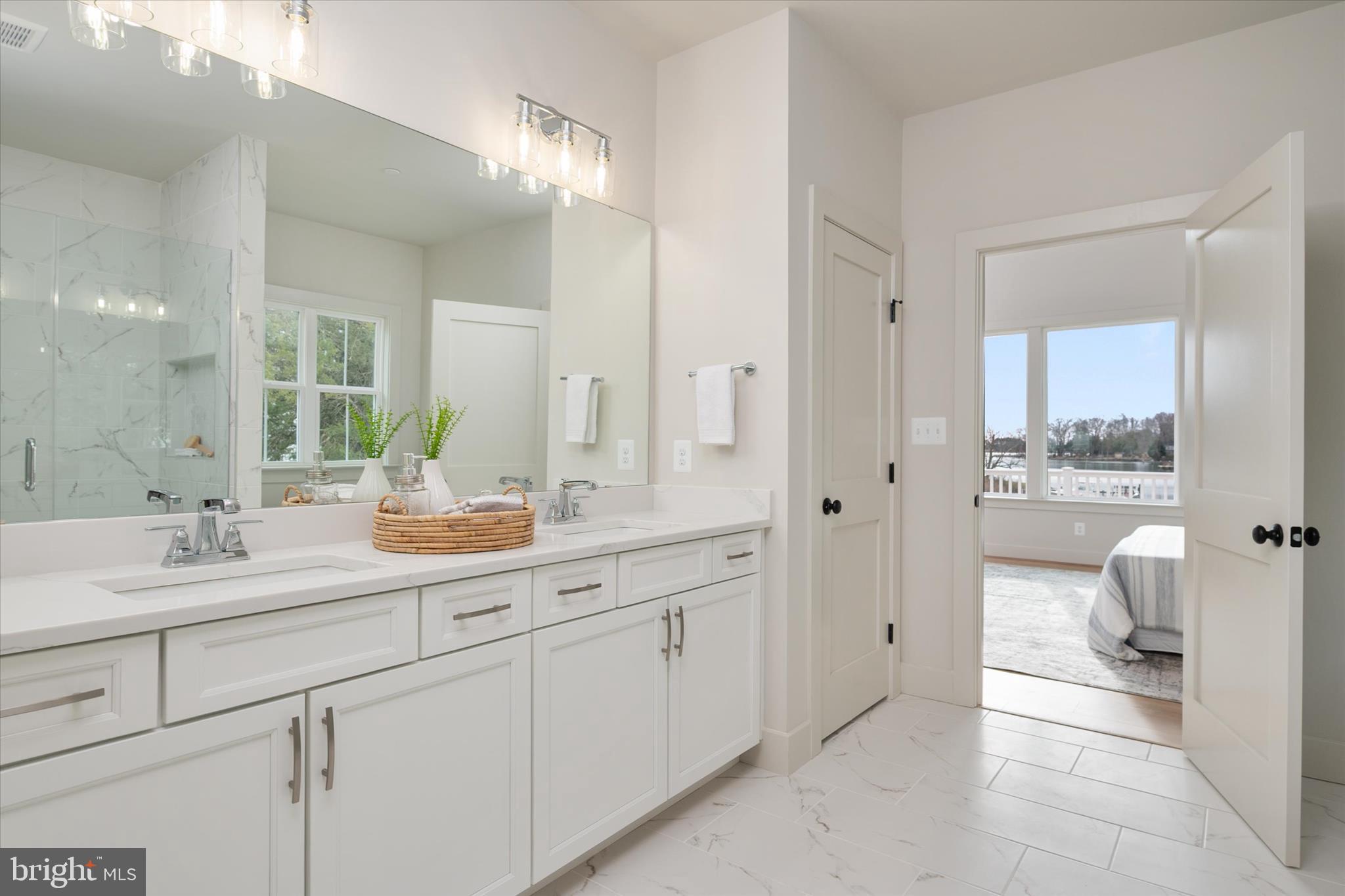 DEALE - Residential