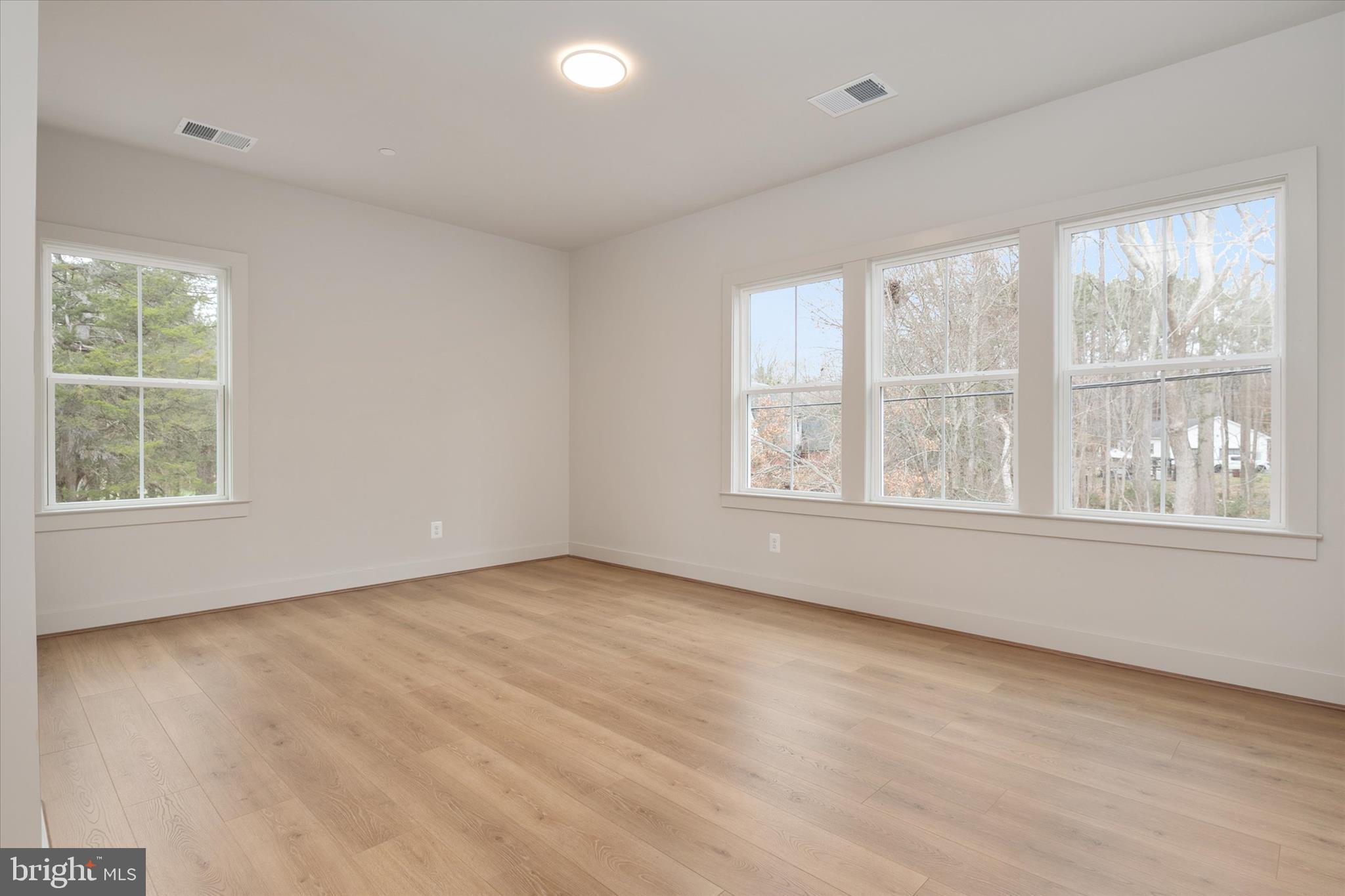 DEALE - Residential