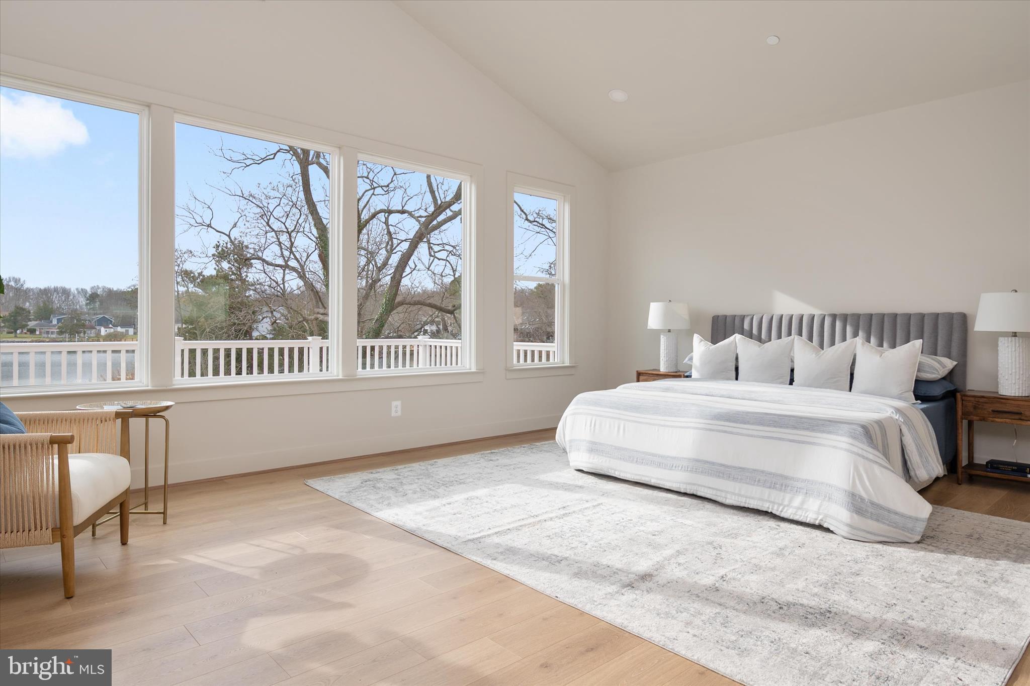 DEALE - Residential