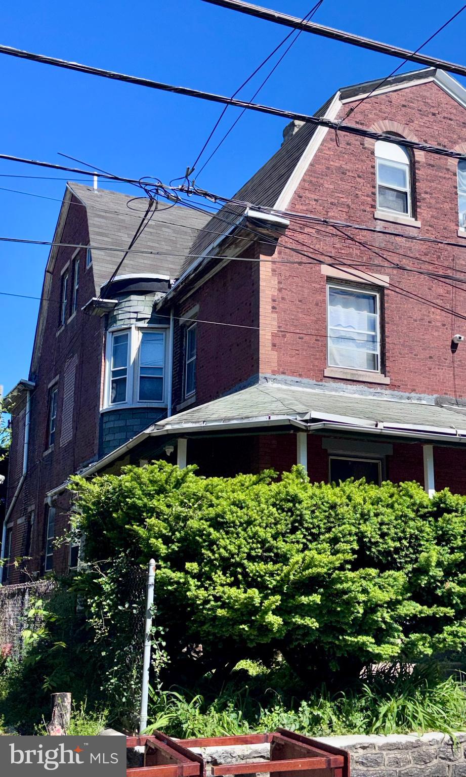 All brick 3 story 2500 sq ft - 3 story twin with 6 beds and 2 baths on an amazing block in Germantown, it's  in need of full renovation however the after-repair value is around $450k, don't miss this opportunity.
Also has a variance for a 2 family from the 1950'S could be turned into a 2-family residence also.