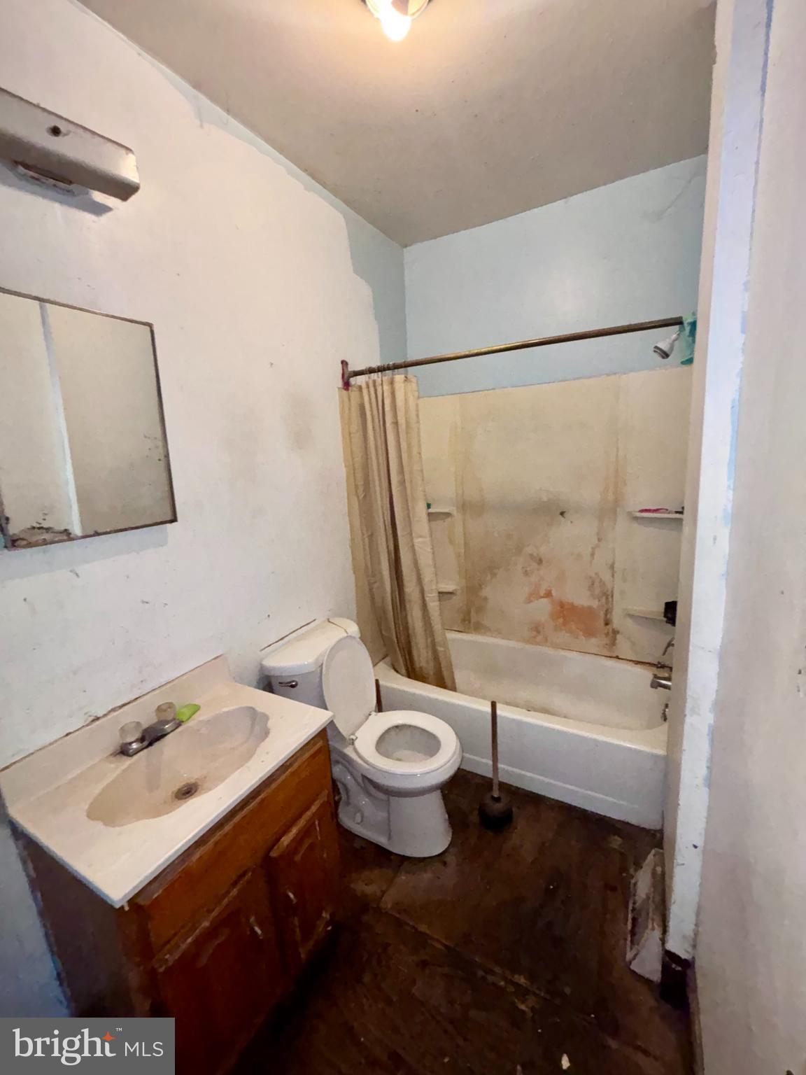GERMANTOWN - Residential