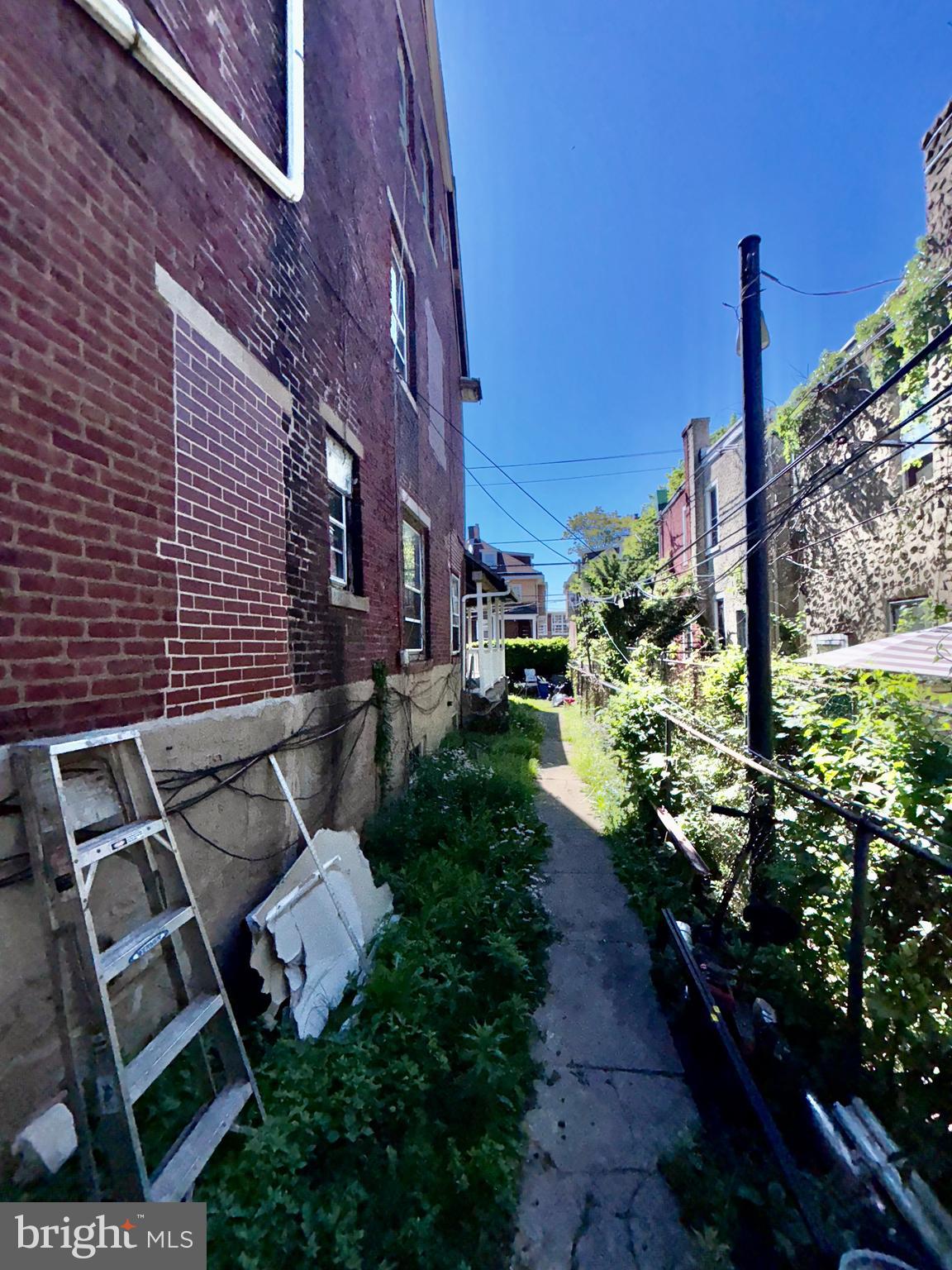 GERMANTOWN - Residential