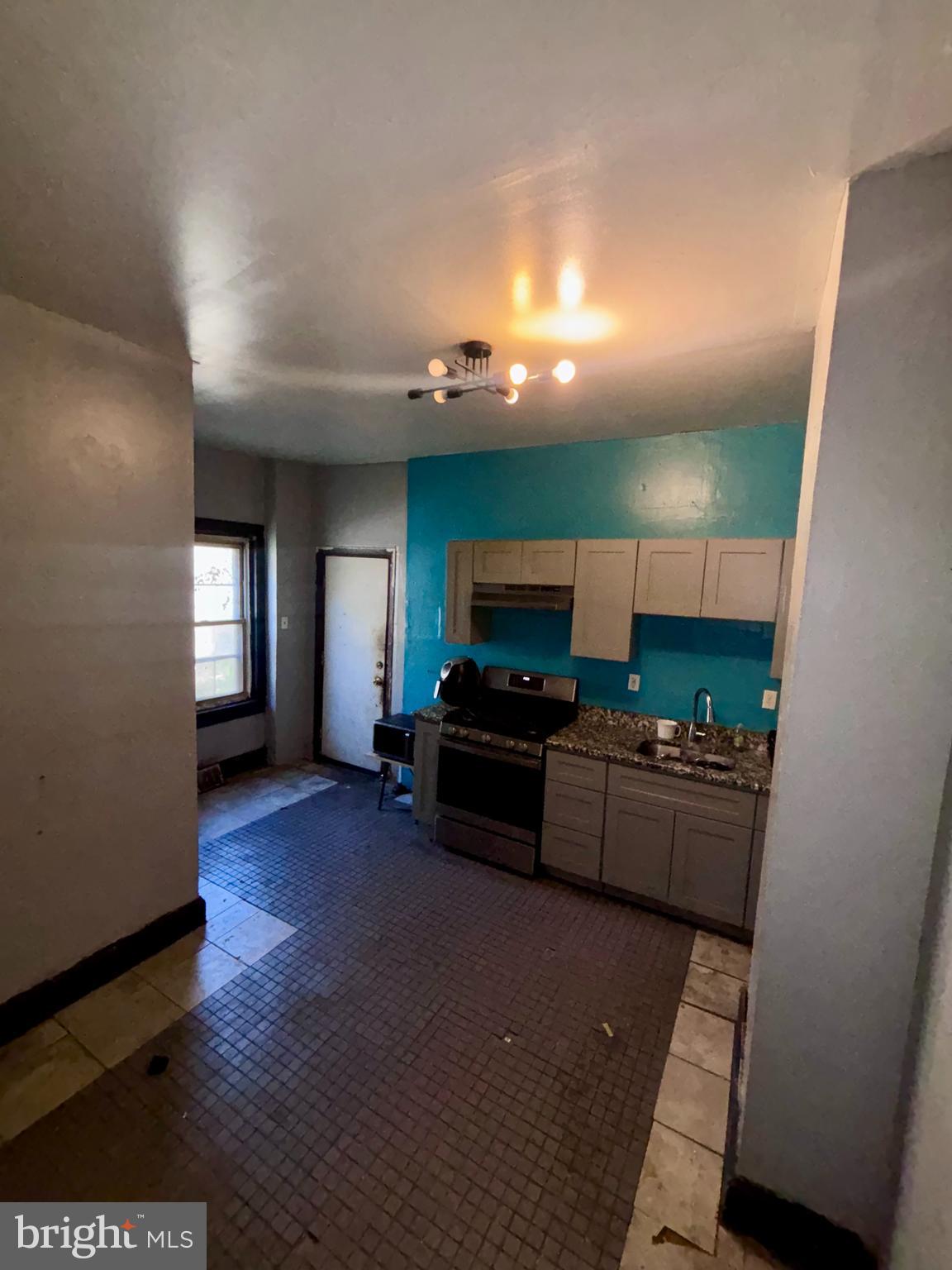 GERMANTOWN - Residential