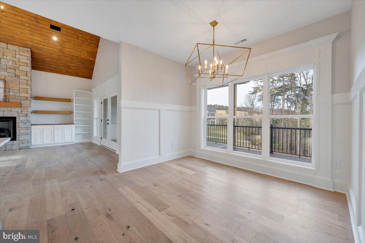 COMPASS COVE - Residential