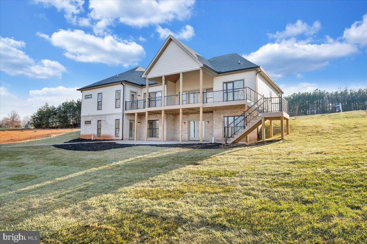 COMPASS COVE - Residential
