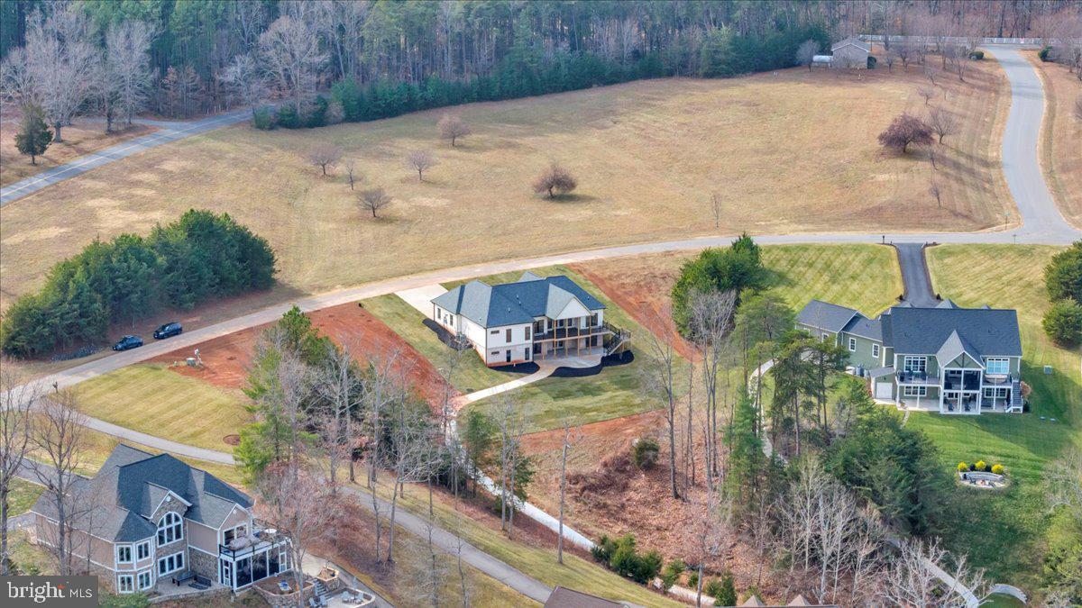 COMPASS COVE - Residential