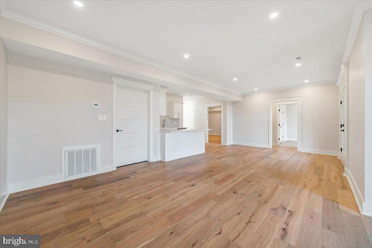 COMPASS COVE - Residential