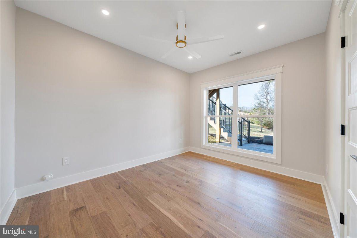 COMPASS COVE - Residential