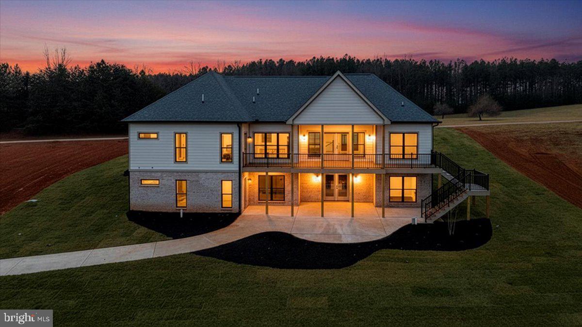 COMPASS COVE - Residential
